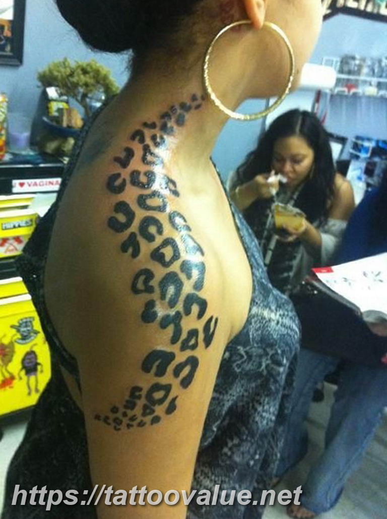 Photo tattoo cheetah 22.01.2019 №096 - tattoo cheetah example of drawing - tattoovalue.net