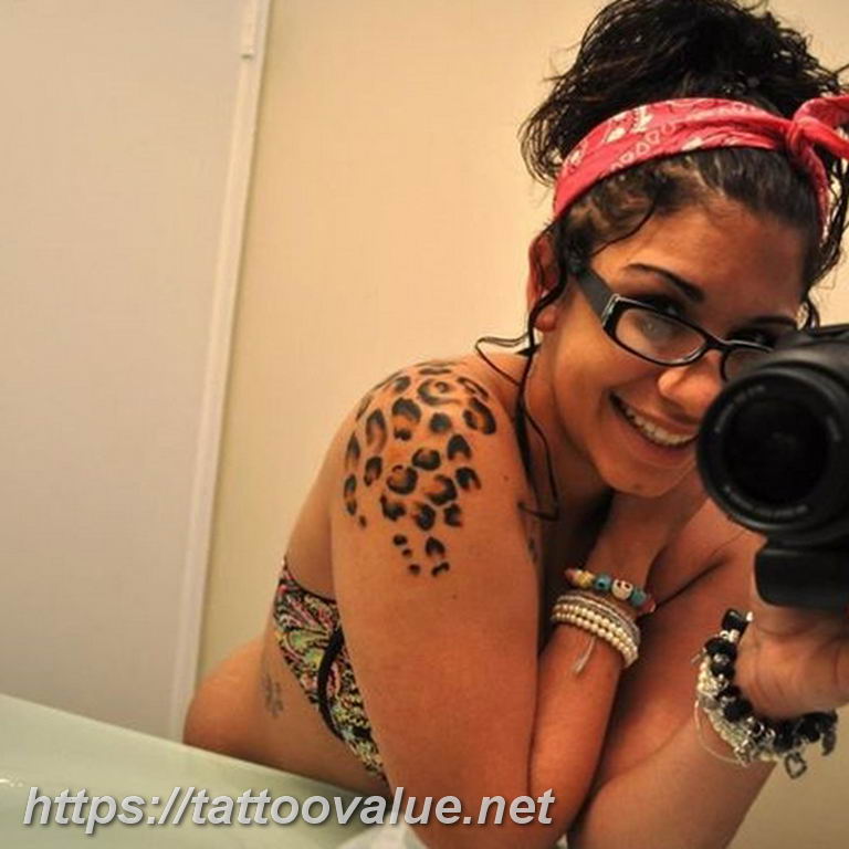 Photo tattoo cheetah 22.01.2019 №392 - tattoo cheetah example of drawing - tattoovalue.net
