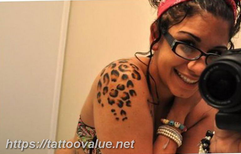 Photo tattoo cheetah 22.01.2019 №531 - tattoo cheetah example of drawing - tattoovalue.net