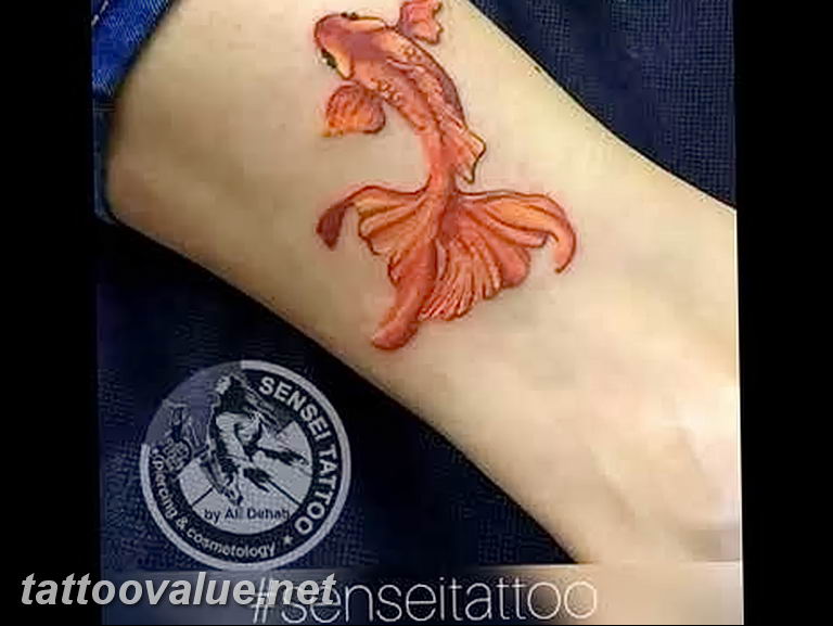 photo goldfish tattoo 04.01.2019 №009 - goldfish tattoo idea - tattoovalue.net