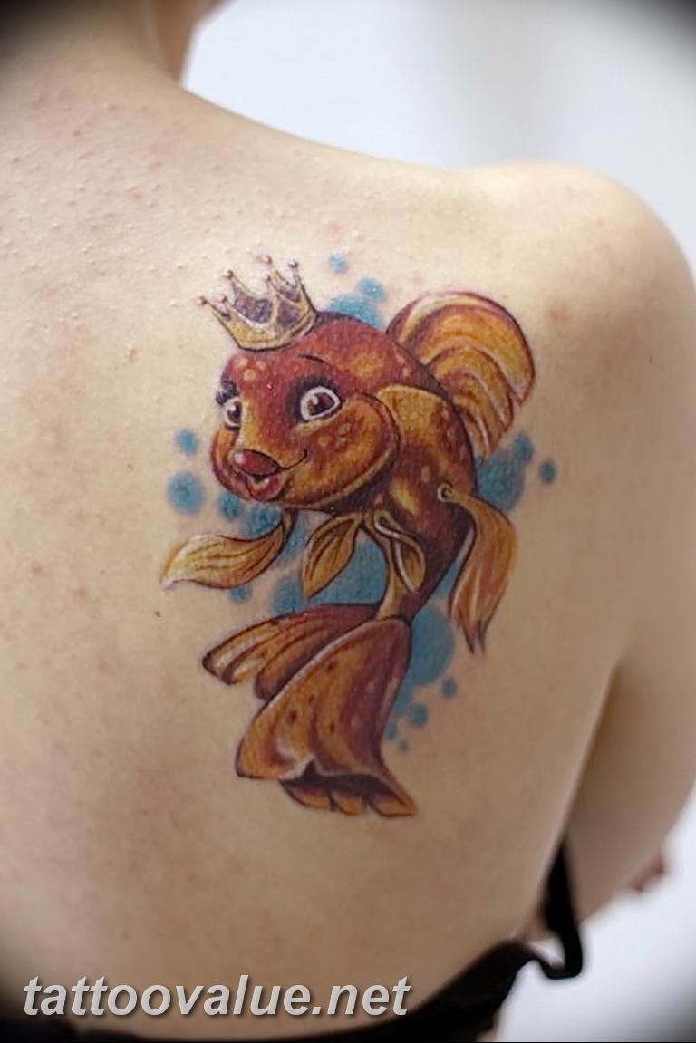 photo goldfish tattoo 04.01.2019 №011 - goldfish tattoo idea - tattoovalue.net