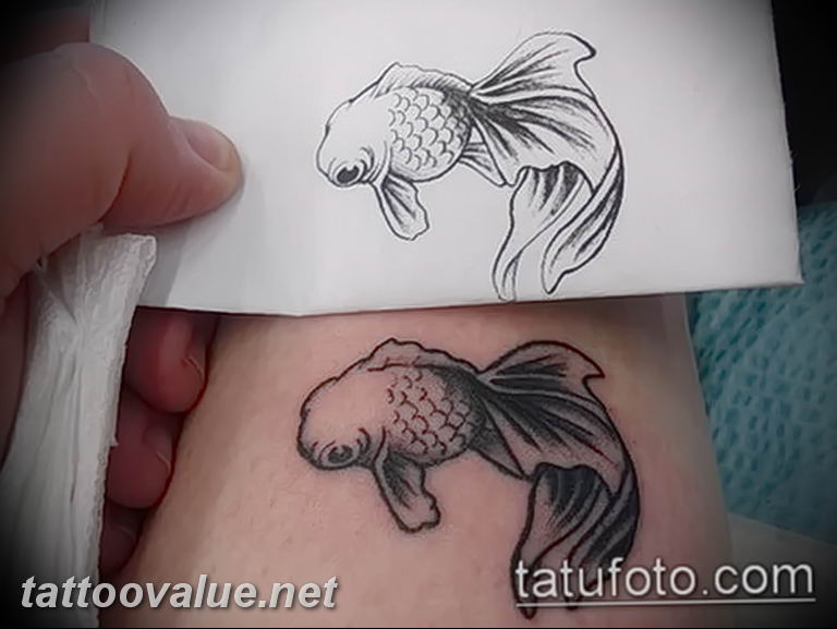 photo goldfish tattoo 04.01.2019 №014 - goldfish tattoo idea - tattoovalue.net