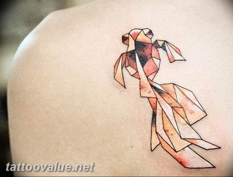 photo goldfish tattoo 04.01.2019 №117 - goldfish tattoo idea - tattoovalue.net