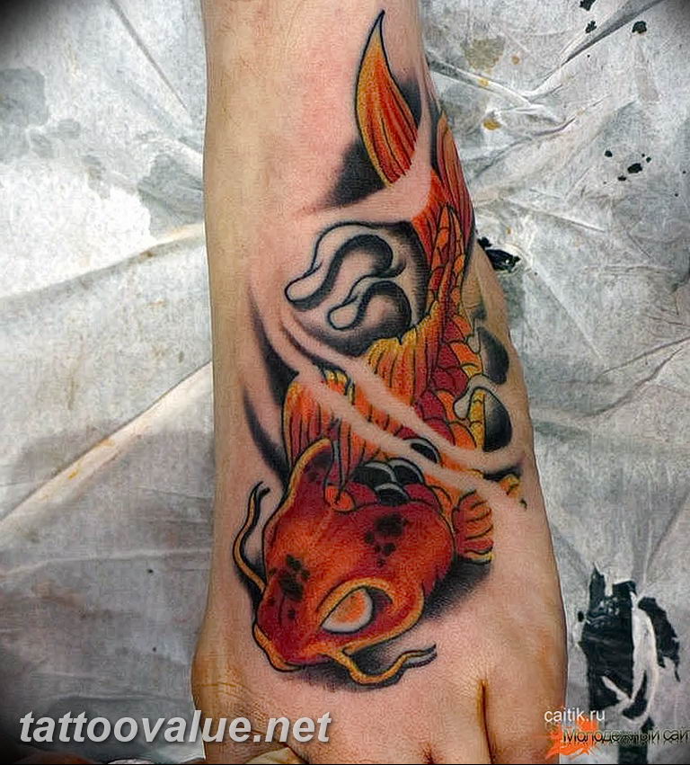 photo goldfish tattoo 04.01.2019 №129 - goldfish tattoo idea - tattoovalue.net