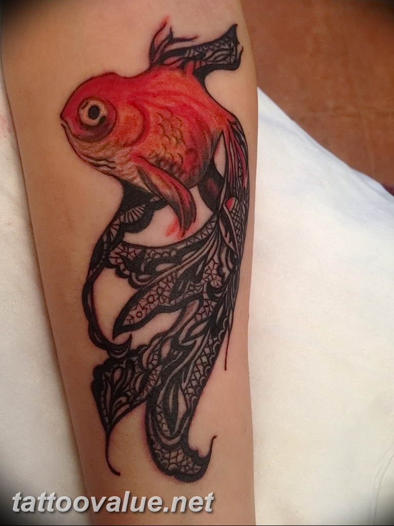 photo goldfish tattoo 04.01.2019 №185 - goldfish tattoo idea - tattoovalue.net