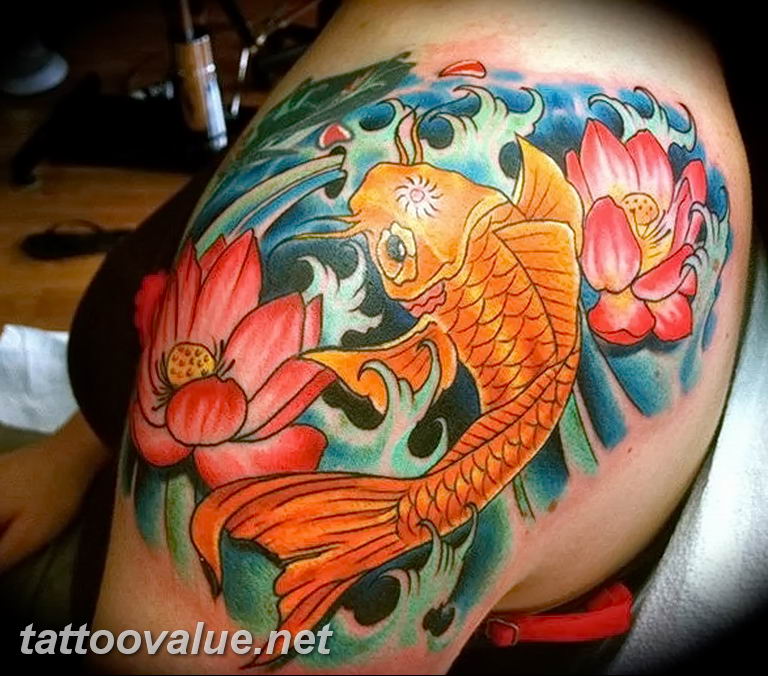 photo goldfish tattoo 04.01.2019 №337 - goldfish tattoo idea - tattoovalue.net