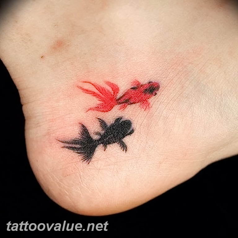 photo goldfish tattoo 04.01.2019 №340 - goldfish tattoo idea - tattoovalue.net