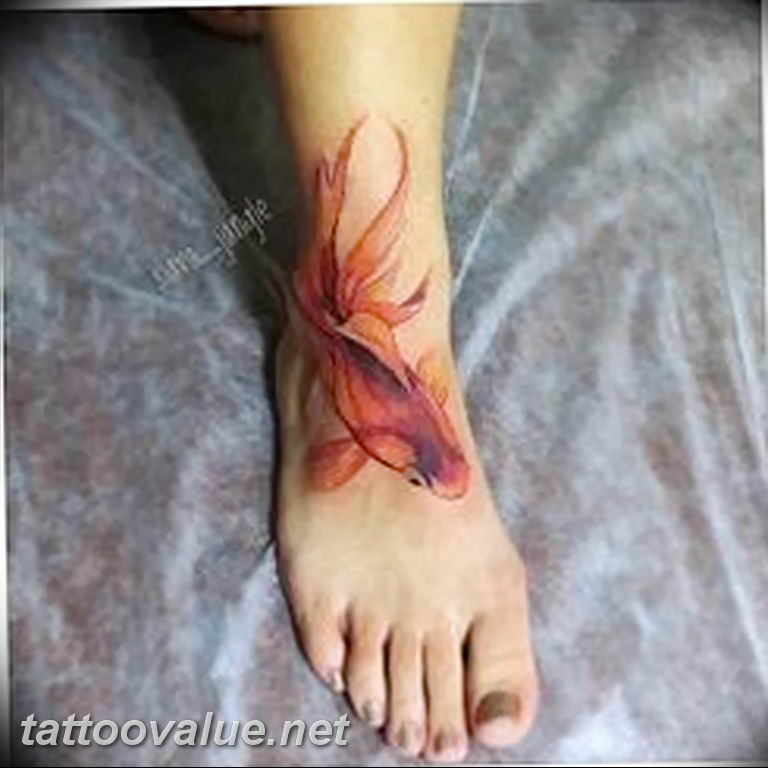photo goldfish tattoo 04.01.2019 №432 - goldfish tattoo idea - tattoovalue.net