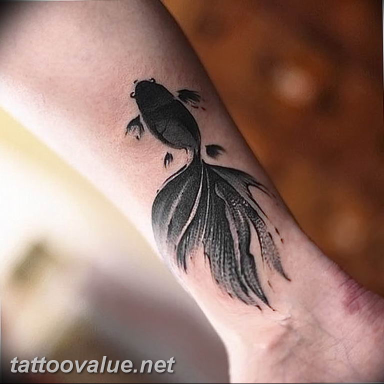 photo goldfish tattoo 04.01.2019 №443 - goldfish tattoo idea - tattoovalue.net