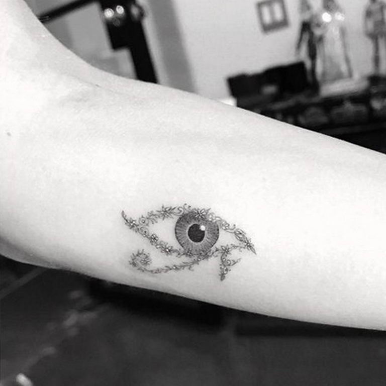 photo of eye tattoo Horus 22.01.2019 №431 - drawing tattoo god Horus Eye - tattoovalue.net