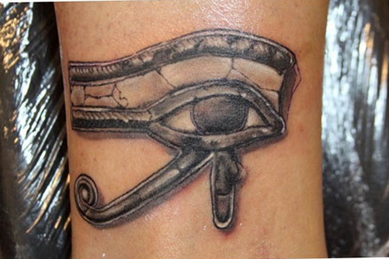 photo of eye tattoo Horus 22.01.2019 №804 - drawing tattoo god Horus Eye - tattoovalue.net