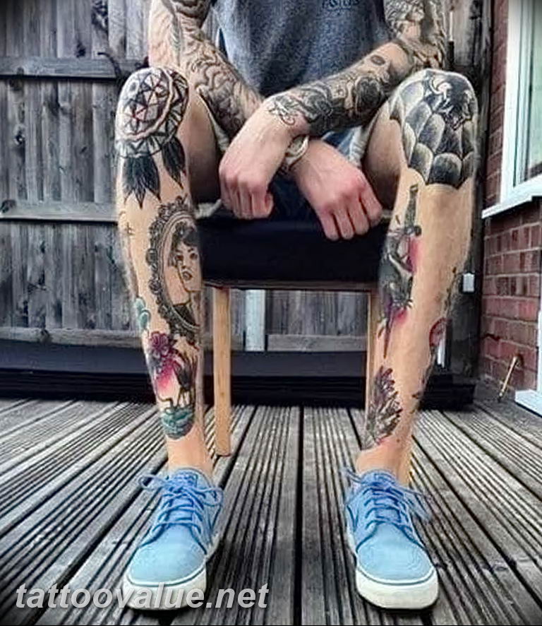 photo star tattoo on his knee  №038 - photo tattoo ideas -   