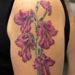 photo tattoo gladiolus 25.01.2019 №015 - drawing a tattoo flower gladiolus - tattoovalue.net