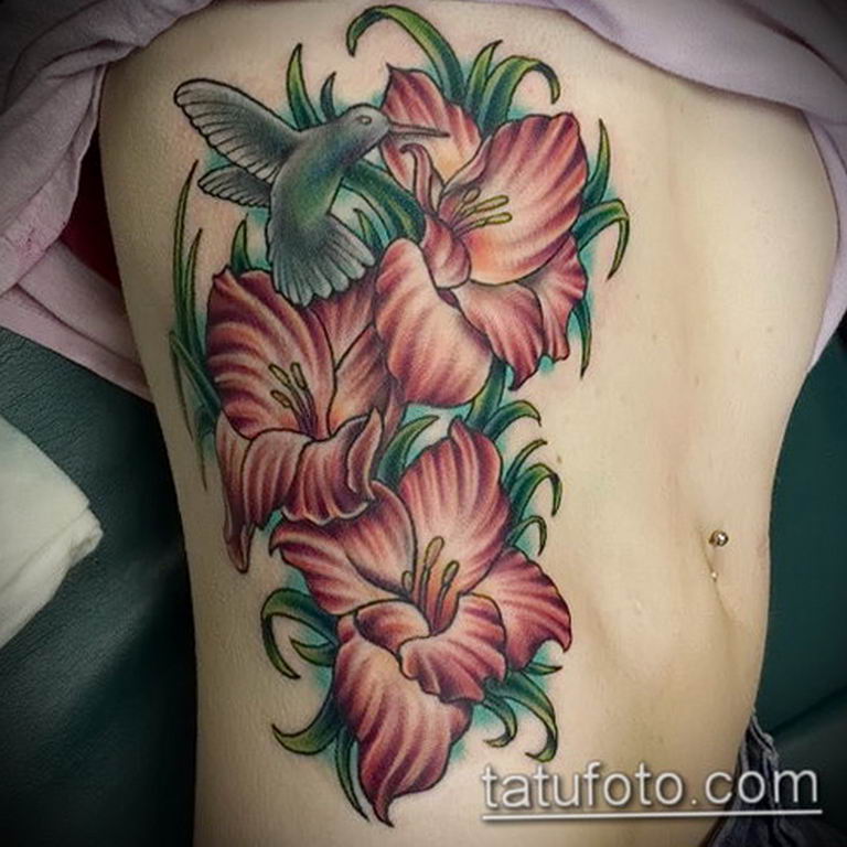 photo tattoo gladiolus 25.01.2019 №022 - drawing a tattoo flower gladiolus - tattoovalue.net