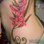 photo tattoo gladiolus 25.01.2019 №024 - drawing a tattoo flower gladiolus - tattoovalue.net