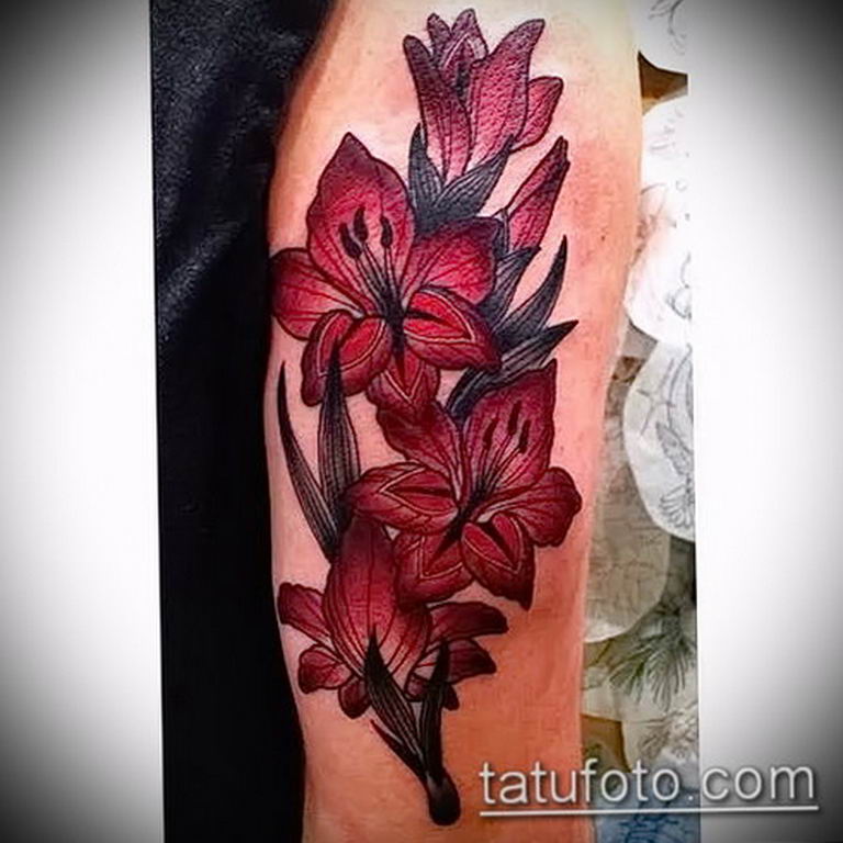 photo tattoo gladiolus 25.01.2019 №050 - drawing a tattoo flower gladiolus - tattoovalue.net