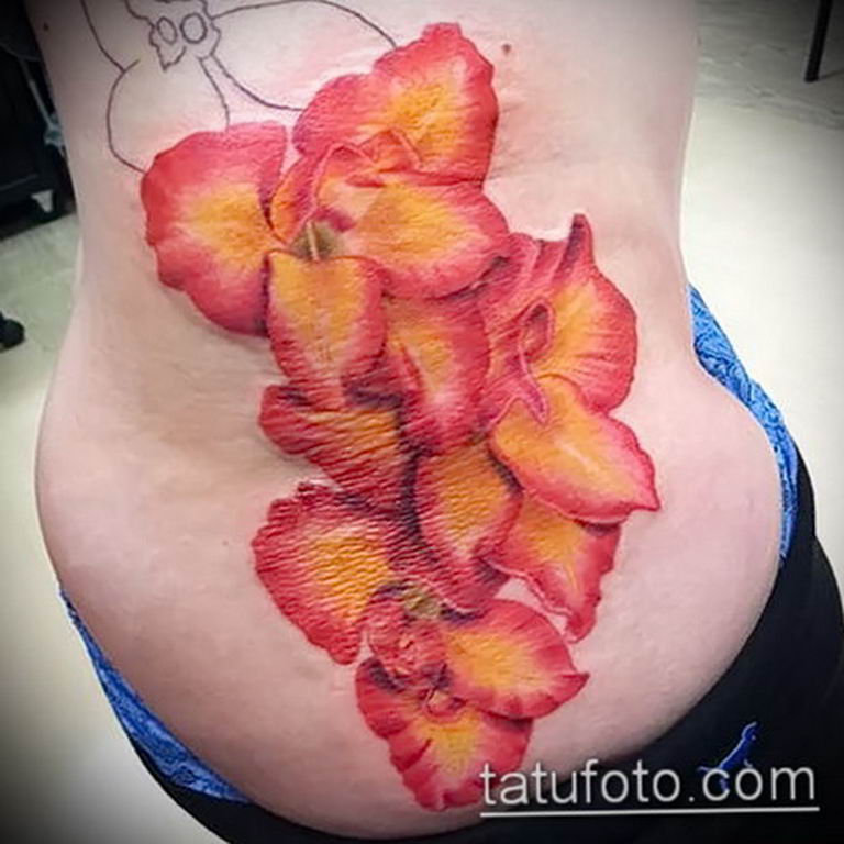 photo tattoo gladiolus 25.01.2019 №092 - drawing a tattoo flower gladiolus - tattoovalue.net
