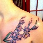 photo tattoo gladiolus 25.01.2019 №104 - drawing a tattoo flower gladiolus - tattoovalue.net