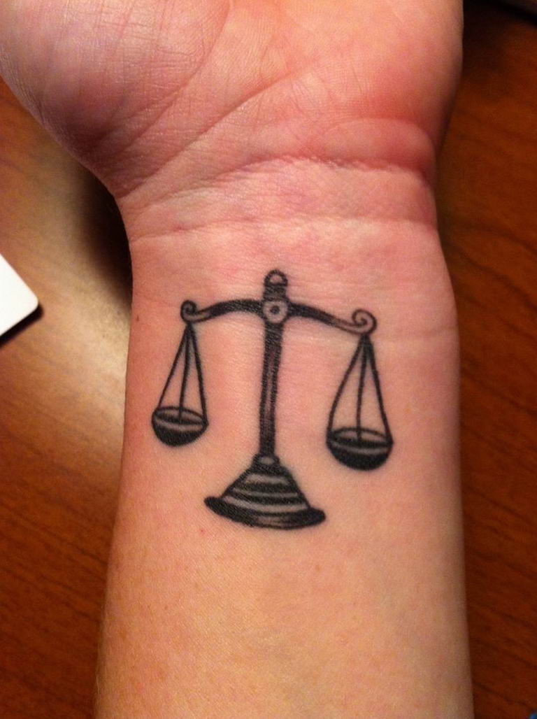 photo tattoo scales 26.01.2019 №030 - an example of a tattoo for scales - tattoovalue.net
