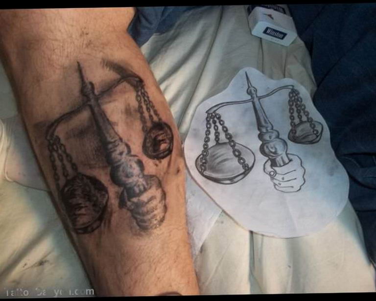 photo tattoo scales 26.01.2019 №102 - an example of a tattoo for scales - tattoovalue.net