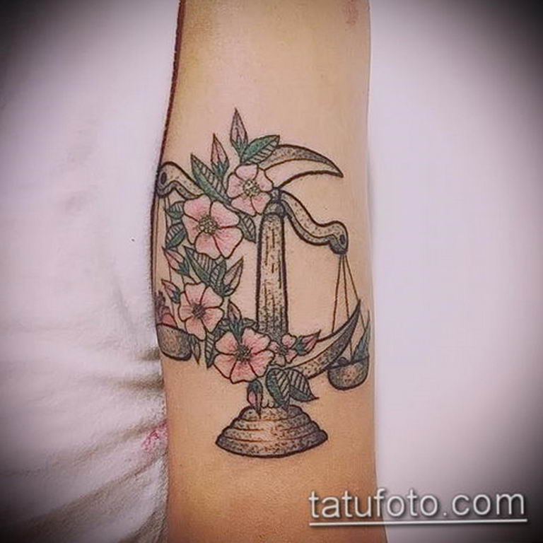 photo tattoo scales 26.01.2019 №128 - an example of a tattoo for scales - tattoovalue.net