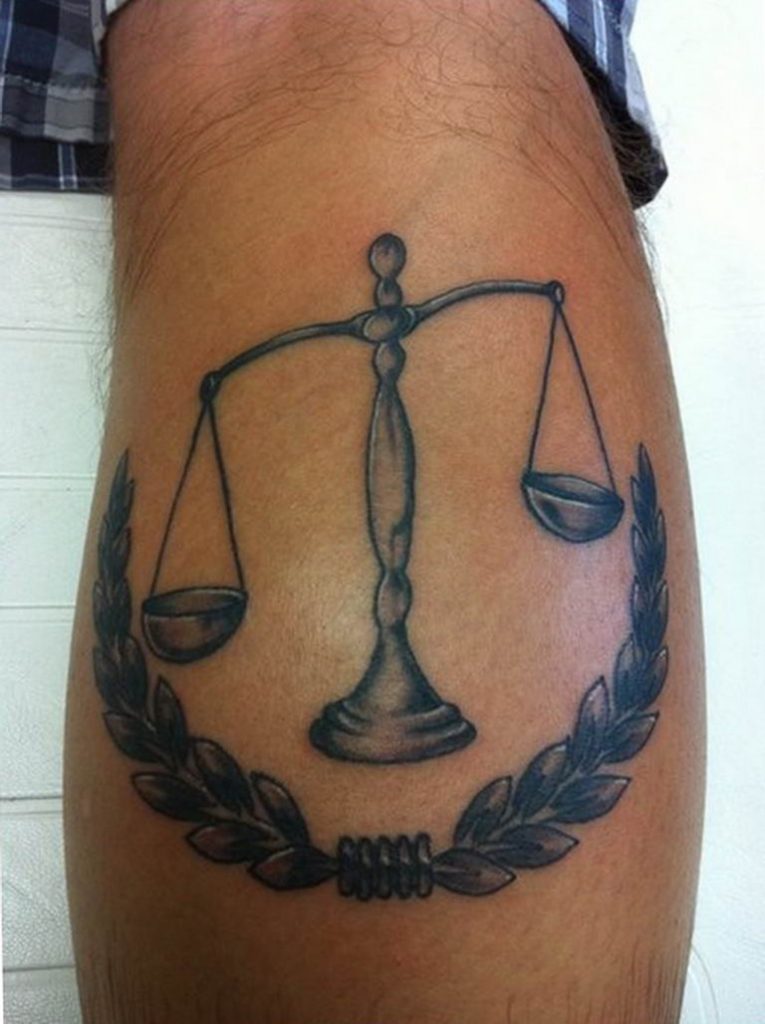 photo tattoo scales 26.01.2019 №231 an example of a tattoo for scales