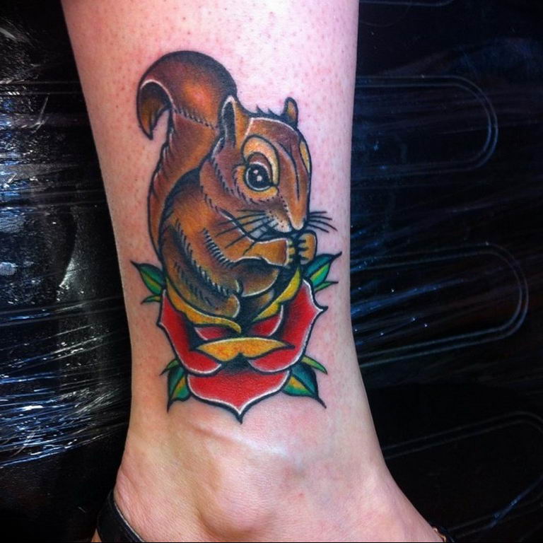 Tattoo uploaded by JenTheRipper  Squirrel tattoo by Leah Tattooer  LeahTattooer neotraditional squirrel  Tattoodo