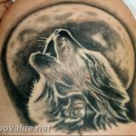 photo tattoo howling wolf 18.02.2019 №006 - wolf tattoo idea howling at moon - tattoovalue.net