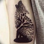 photo tattoo howling wolf 18.02.2019 №052 - wolf tattoo idea howling at moon - tattoovalue.net