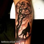 photo tattoo howling wolf 18.02.2019 №098 - wolf tattoo idea howling at moon - tattoovalue.net
