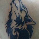 photo tattoo howling wolf 18.02.2019 №101 - wolf tattoo idea howling at moon - tattoovalue.net