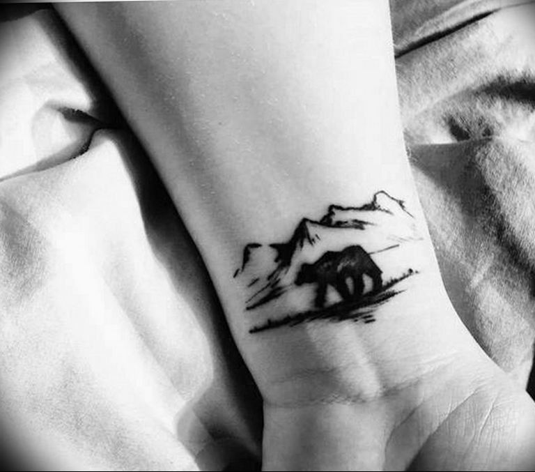 Cute Little Polar Bear Tattoo Design