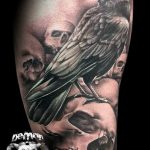 photo tattoo raven on the skull 18.02.2019 №006 - tattoo with skull and raven - tattoovalue.net