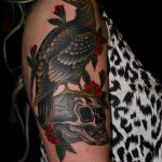 photo tattoo raven on the skull 18.02.2019 №018 - tattoo with skull and raven - tattoovalue.net