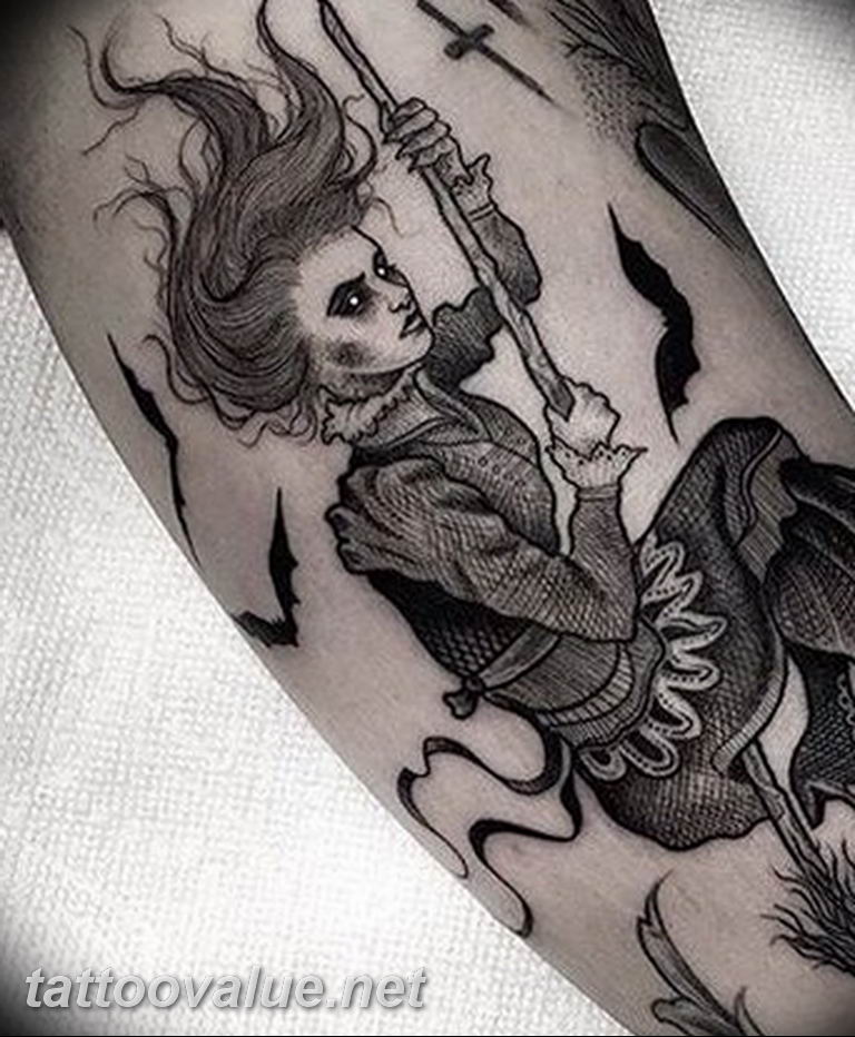 Ursula the Sea Witch Disney TheLittleMermaid Ursula SeaWitch tattoo  Witch  tattoo Sea witch Tattoos