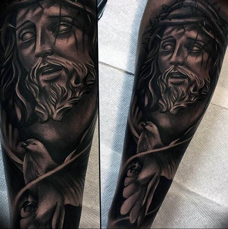 Roly TRex on Twitter Jesus piece I did the other day tattoo sullen  blackandgreytattoos jesustattoo httpstcoy1GBp7256i  Twitter