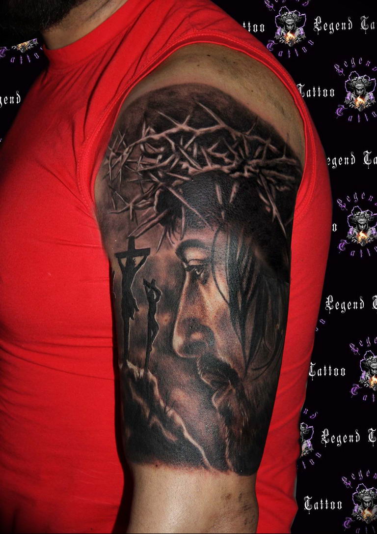 Celebritattoo  Messi  Jesus tattoo on Lio Messis upper arm