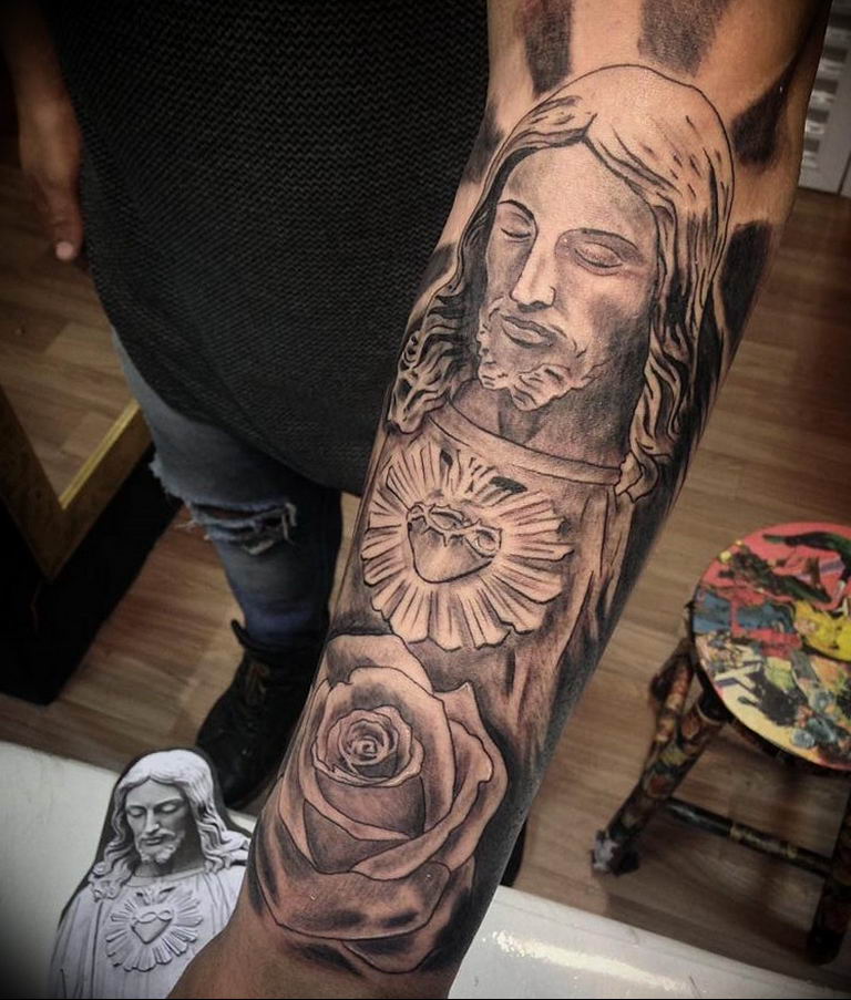 tattoo photos of Jesus Christ 04.02.2019 №006 - idea of tattoo with Jesus Christ - tattoovalue.net