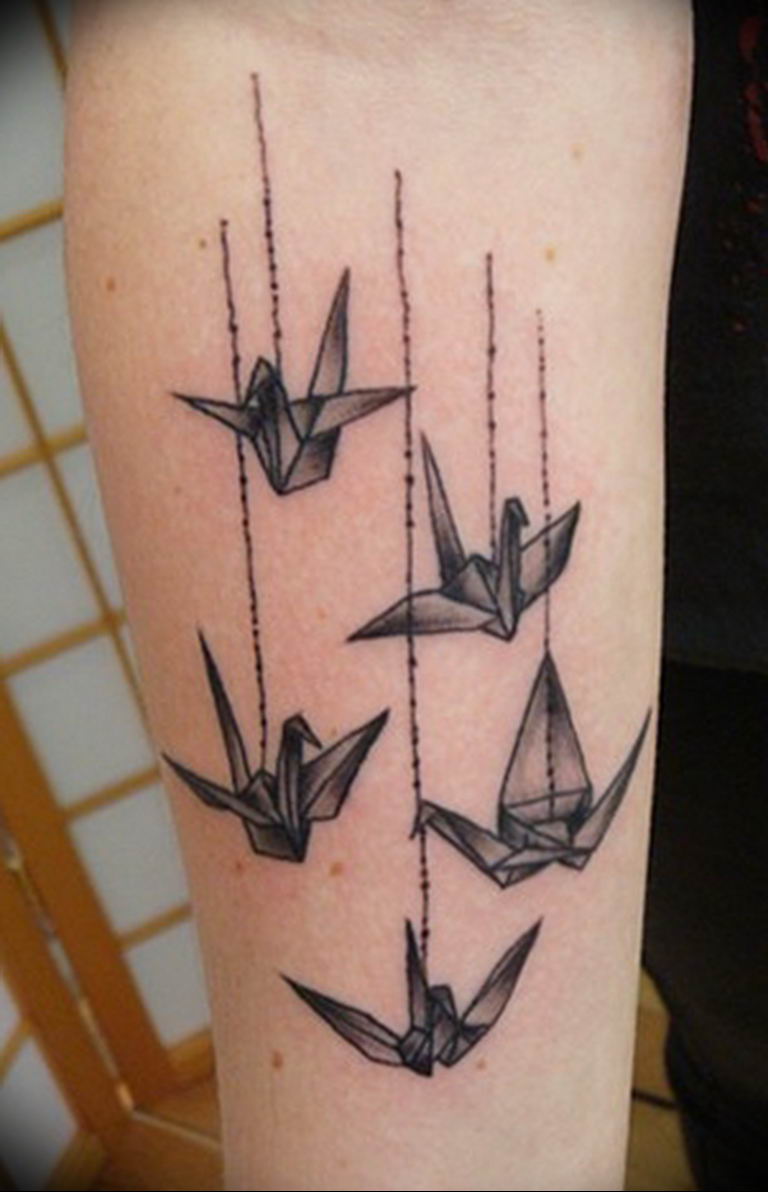 Photo tattoo crane  №065 - idea for tattoo drawing crane -   
