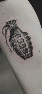 grenade tattoo photo 01.03.2019 №157 – idea for drawing a grenade tattoo – tattoovalue.net