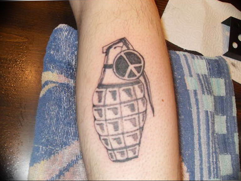 grenade tattoo photo 01.03.2019 №225 - idea for drawing a grenade tattoo - tattoovalue.net