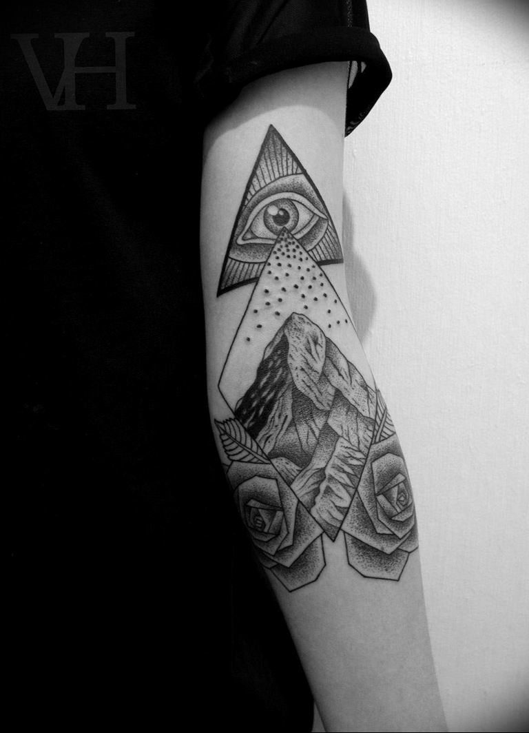 photo eye in triangle tattoo 03.03.2019 №011 - idea for eye in triangle tattoo - tattoovalue.net
