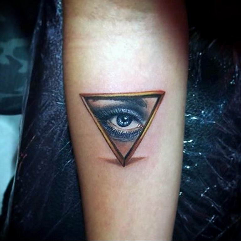 photo eye in triangle tattoo 03.03.2019 №019 - idea for eye in triangle tattoo - tattoovalue.net