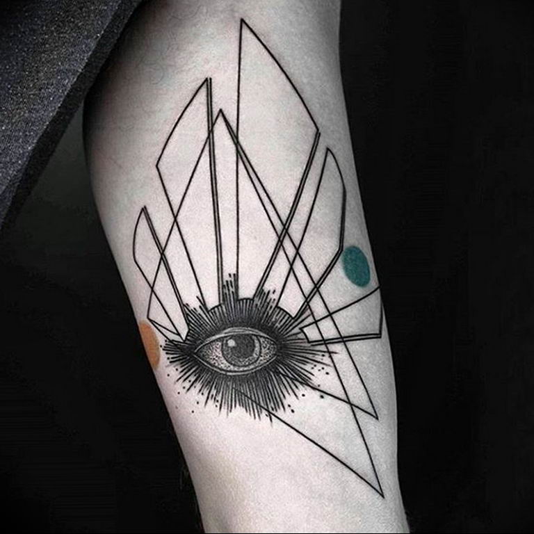 photo eye in triangle tattoo 03.03.2019 №070 - idea for eye in triangle tattoo - tattoovalue.net