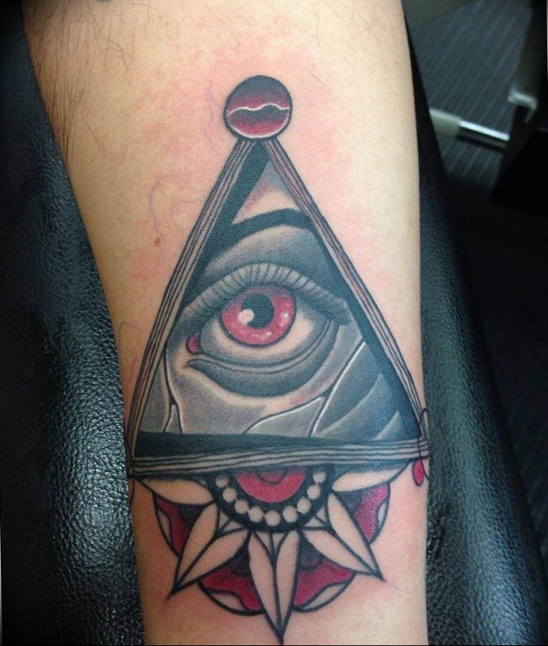 photo eye in triangle tattoo 03.03.2019 №265 - idea for eye in triangle tattoo - tattoovalue.net