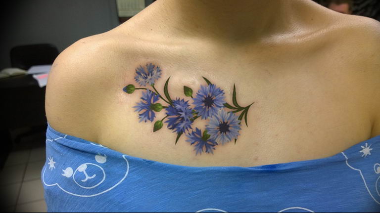 photo tattoo cornflower 03.03.2019 №094 - idea for a tattoo with cornflower - tattoovalue.net