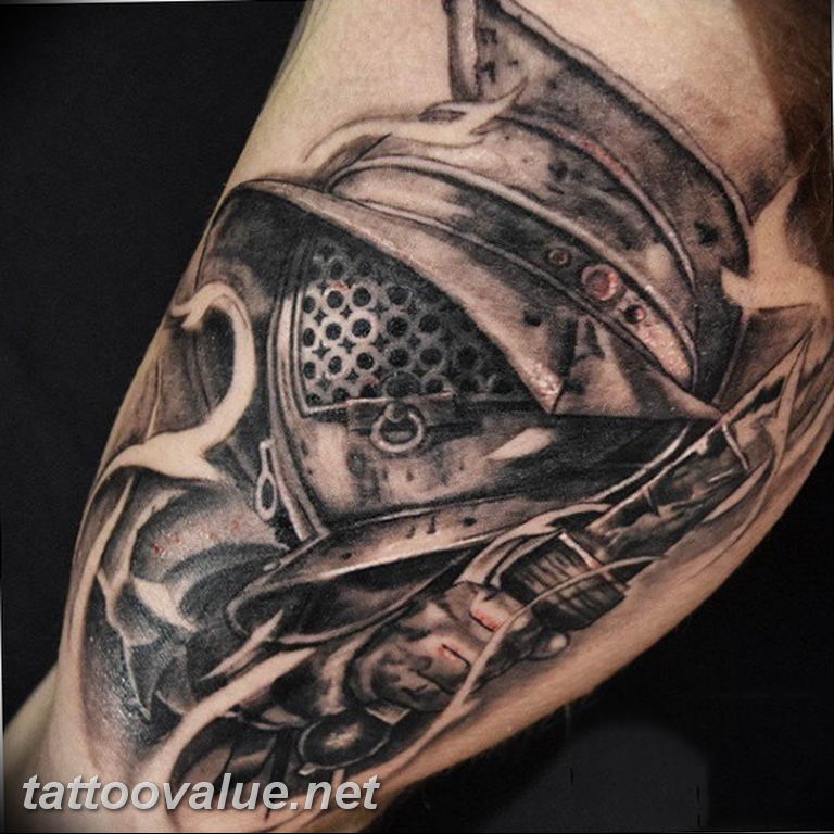 photo tattoo gladiator 01.03.2019 №289 - idea for tattoo tattoo with gladiator - tattoovalue.net