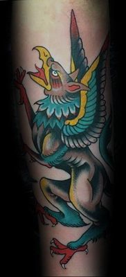 photo tattoo griffin 04.03.2019 №048 – idea for drawing a tattoo with a griffin – tattoovalue.net