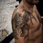 photo tattoo griffin 04.03.2019 №151 - idea for drawing a tattoo with a griffin - tattoovalue.net