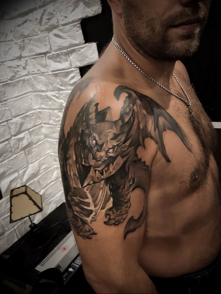 photo tattoo griffin 04.03.2019 №151 - idea for drawing a tattoo with a griffin - tattoovalue.net